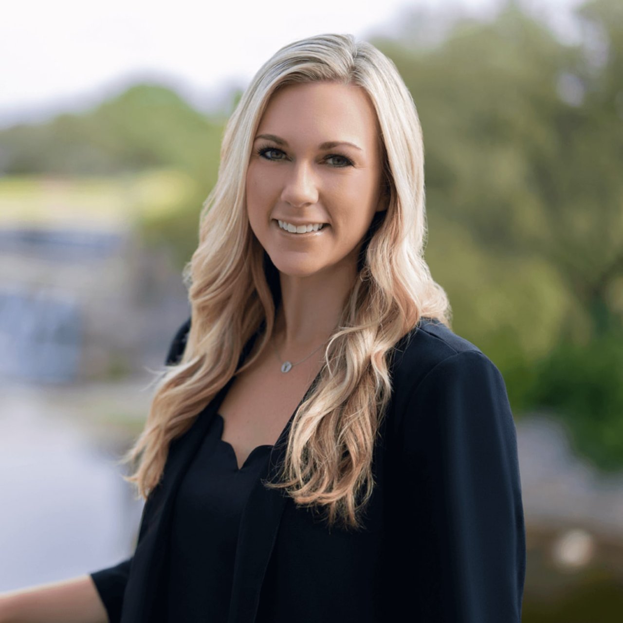 Caitlin Raven, Realtor