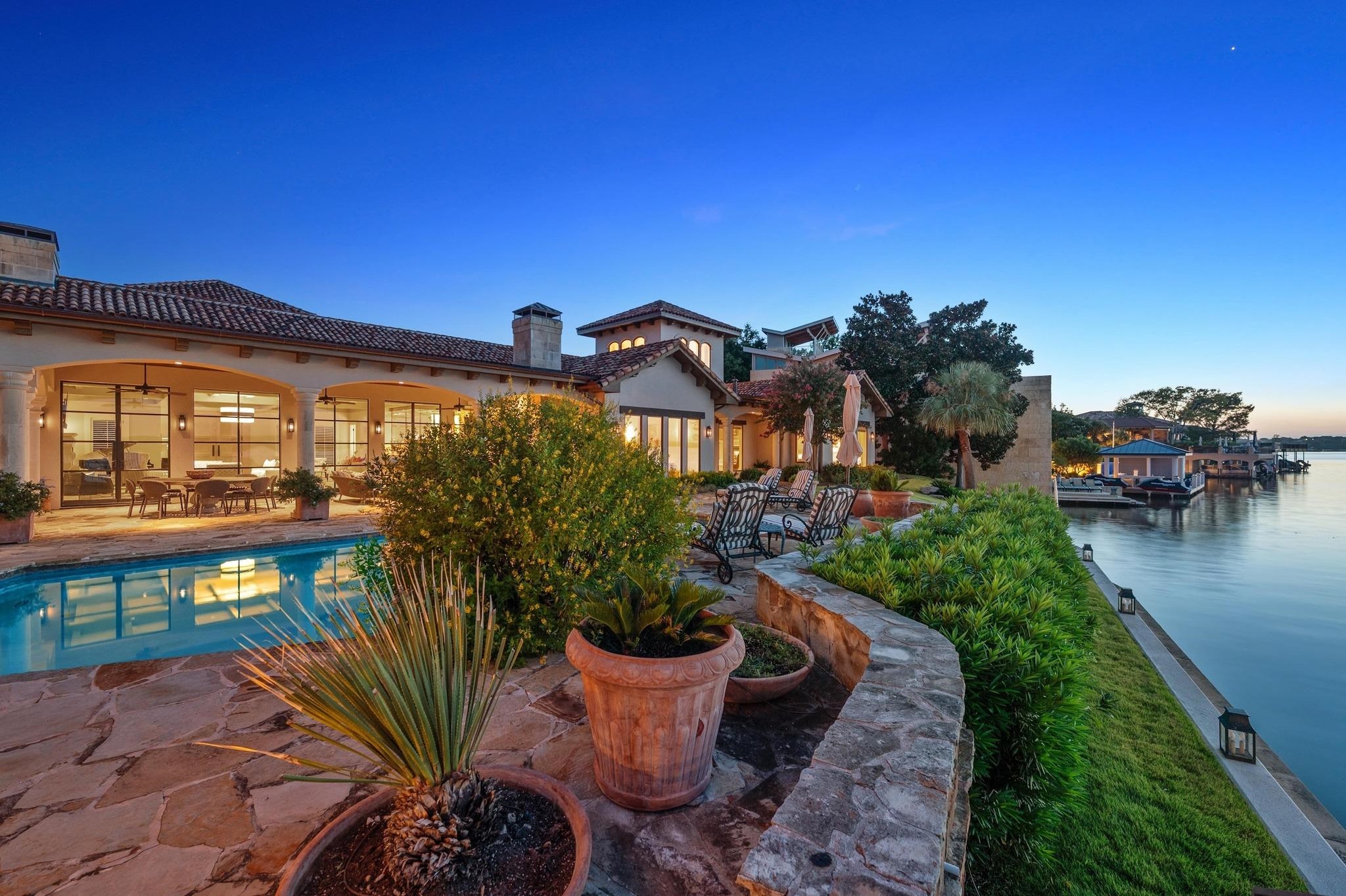 112 Applehead Island, Horseshoe Bay, TX 78657