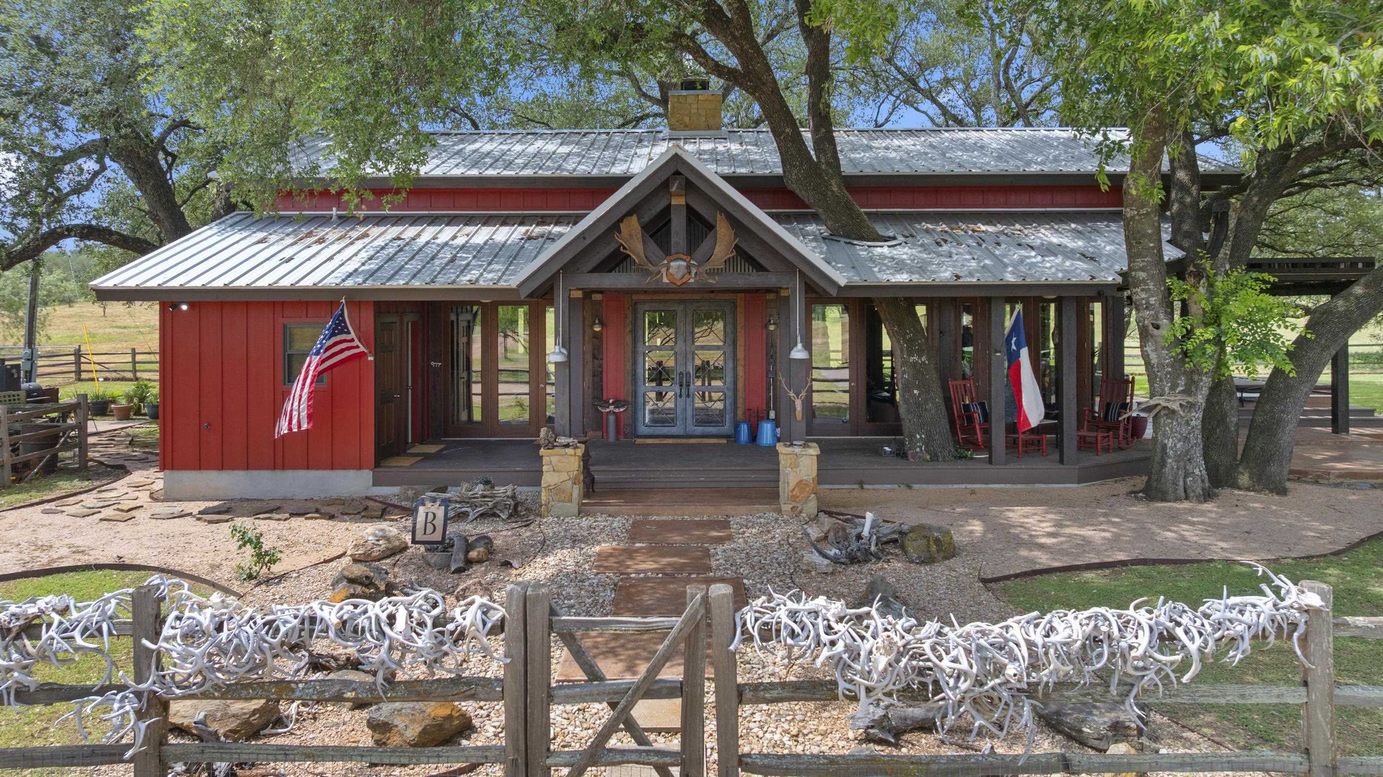 24434 E HWY 71 Highway, Horseshoe Bay, TX 78657