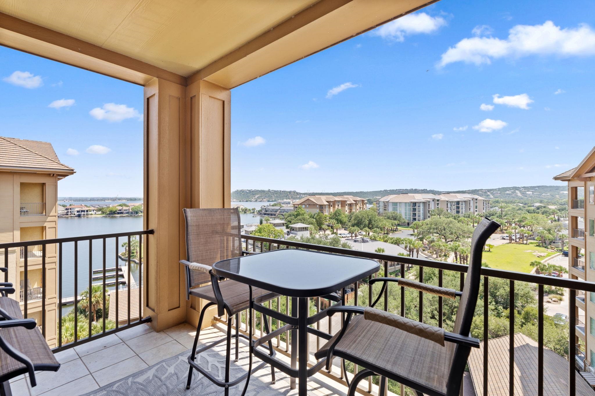 1000 The Cape Rd, Horseshoe Bay, TX 78657