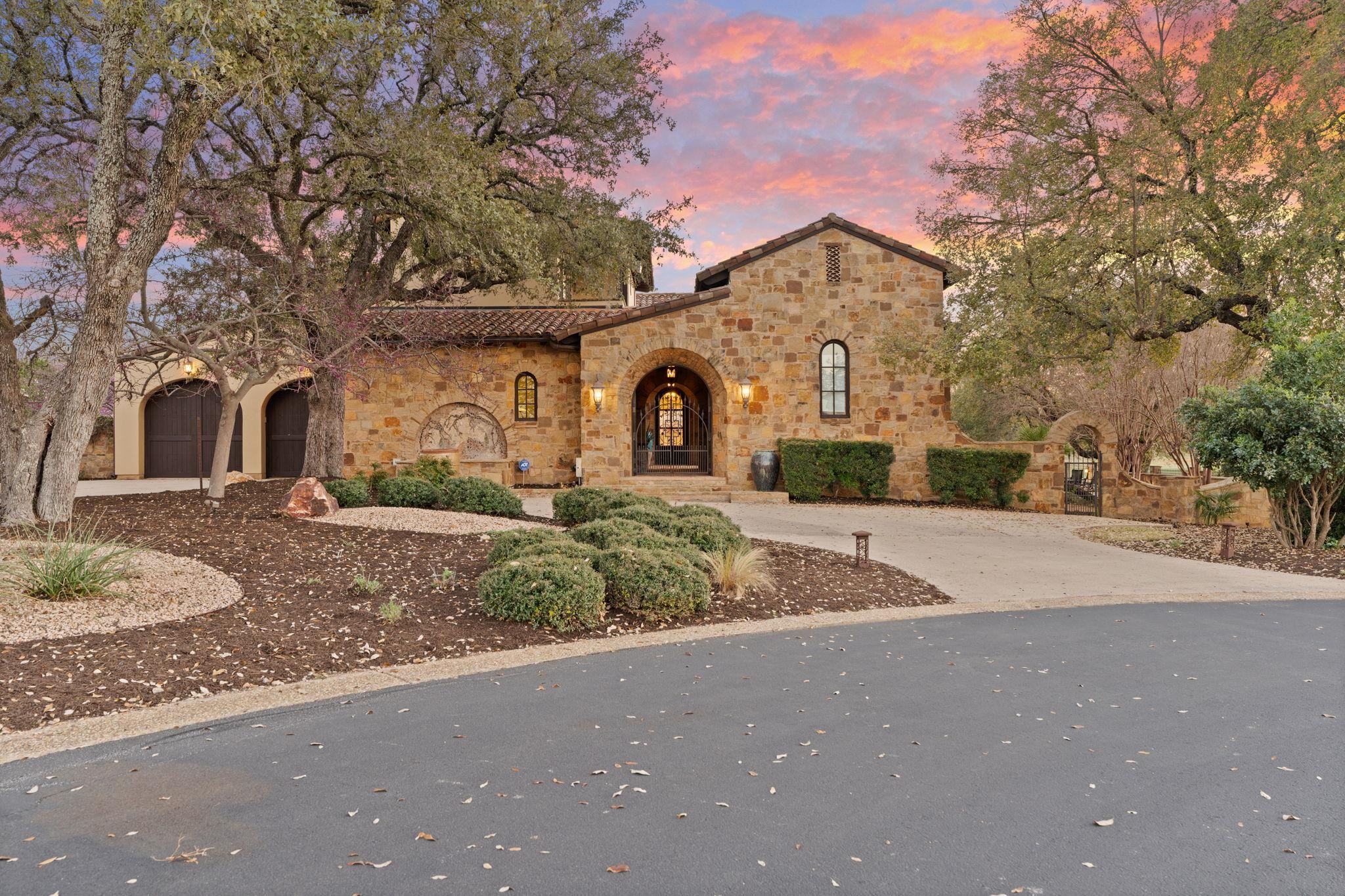100 Cielo, Horseshoe Bay, TX 78657