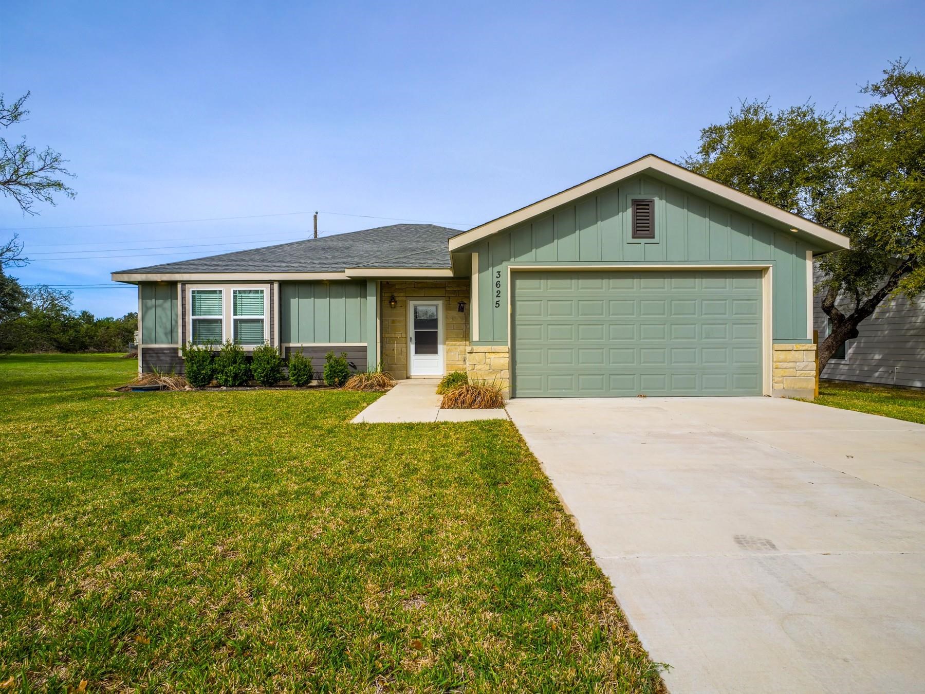 3625 Sagebrush, Kingsland, TX 78639