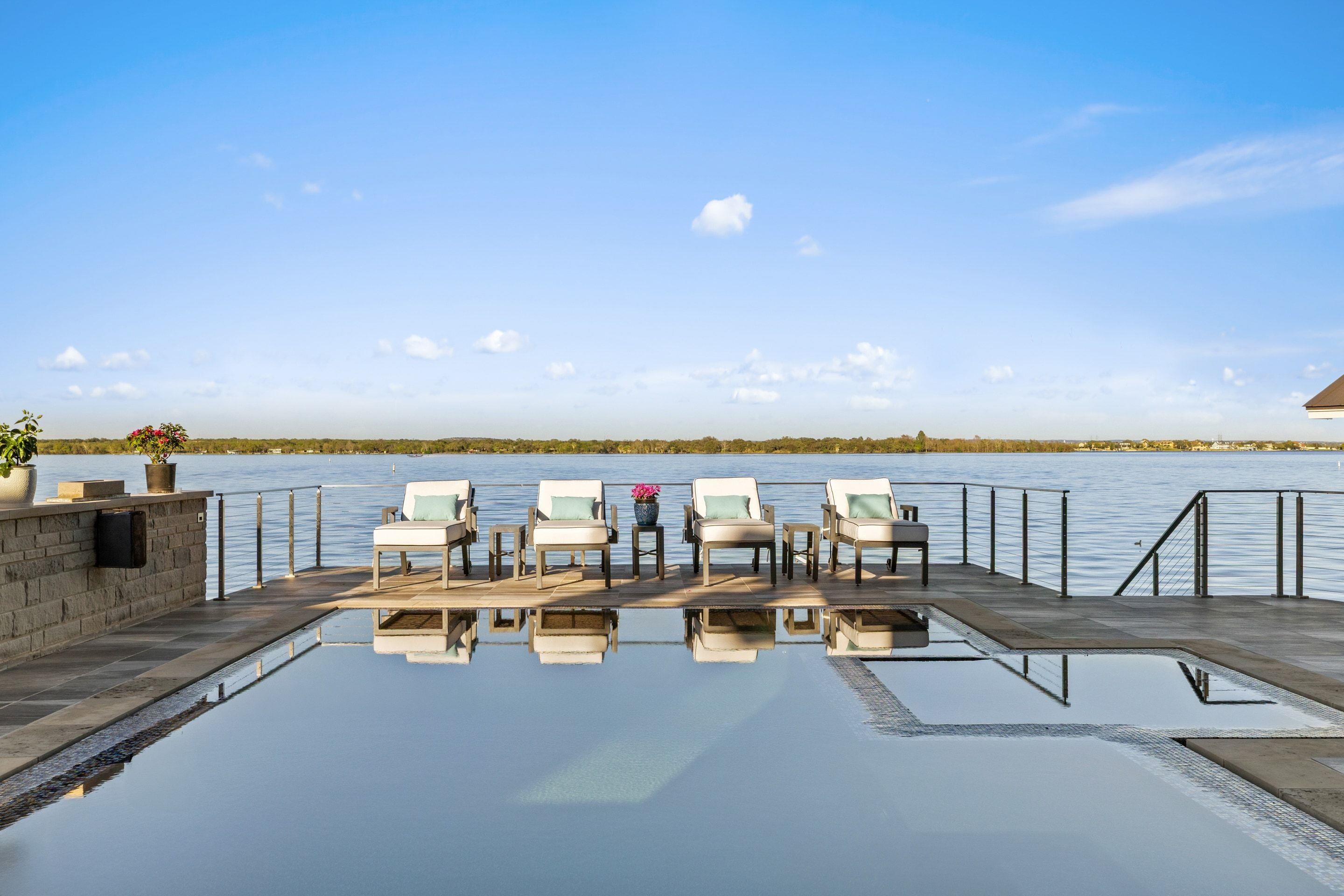 402 Lighthouse Drive, Horseshoe Bay, TX 78657