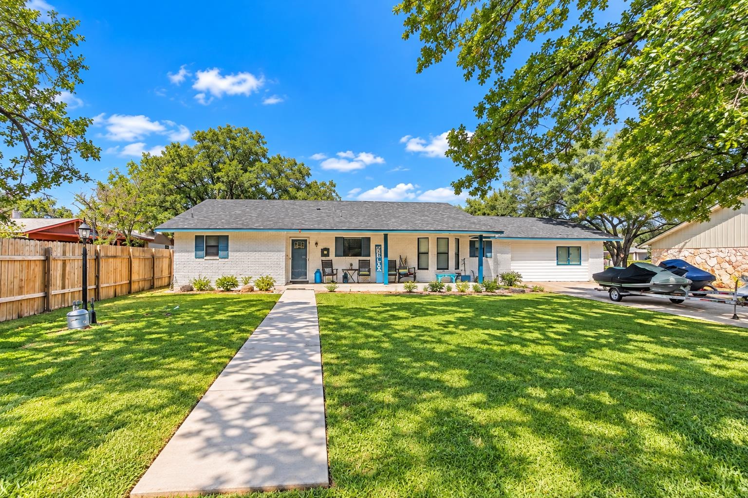 724 S Chaparral, Burnet, TX 78611