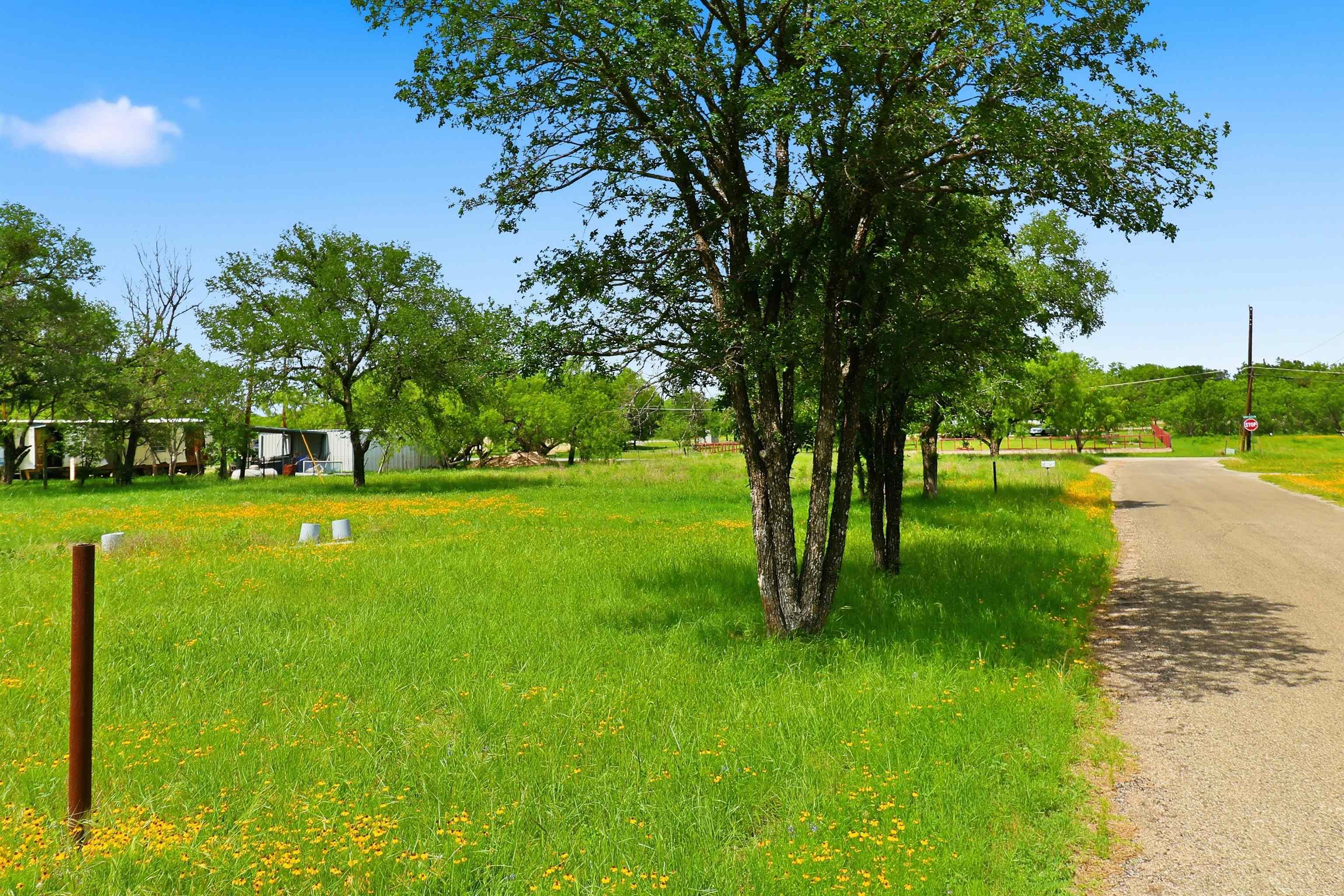 1505 Glen Forest, Granite Shoals, TX 78654