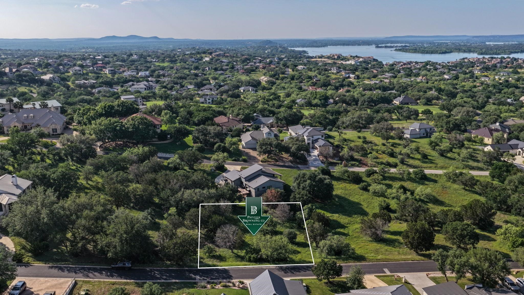 312 Hideaway Court, Horseshoe Bay, TX 78657
