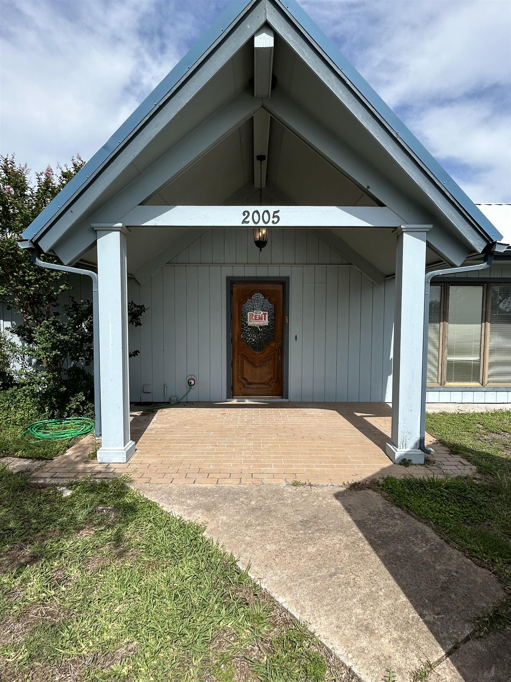 2005 King Road, Marble Falls, TX 78654