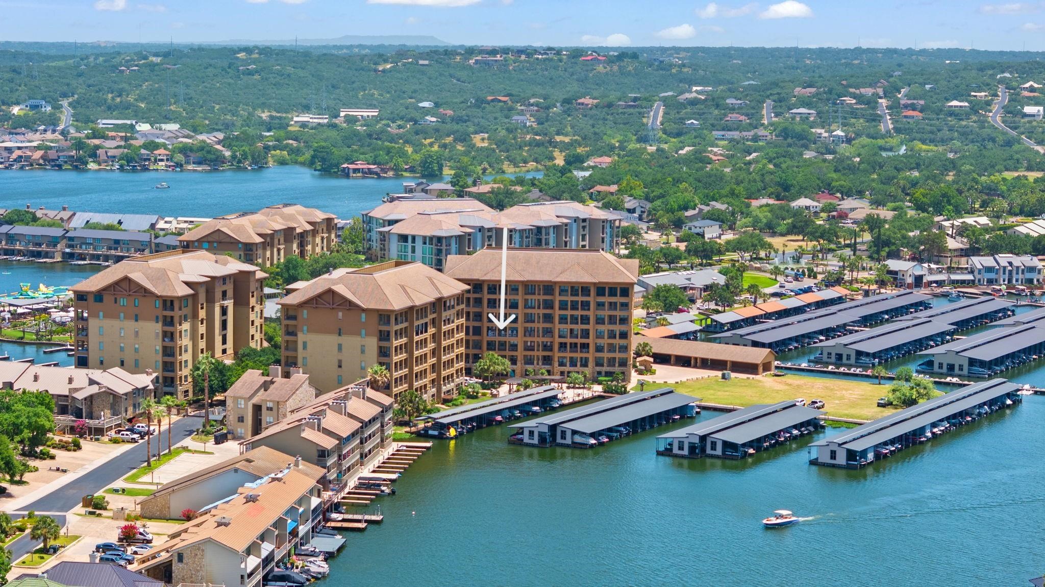 101 W Bank, Horseshoe Bay, TX 78657