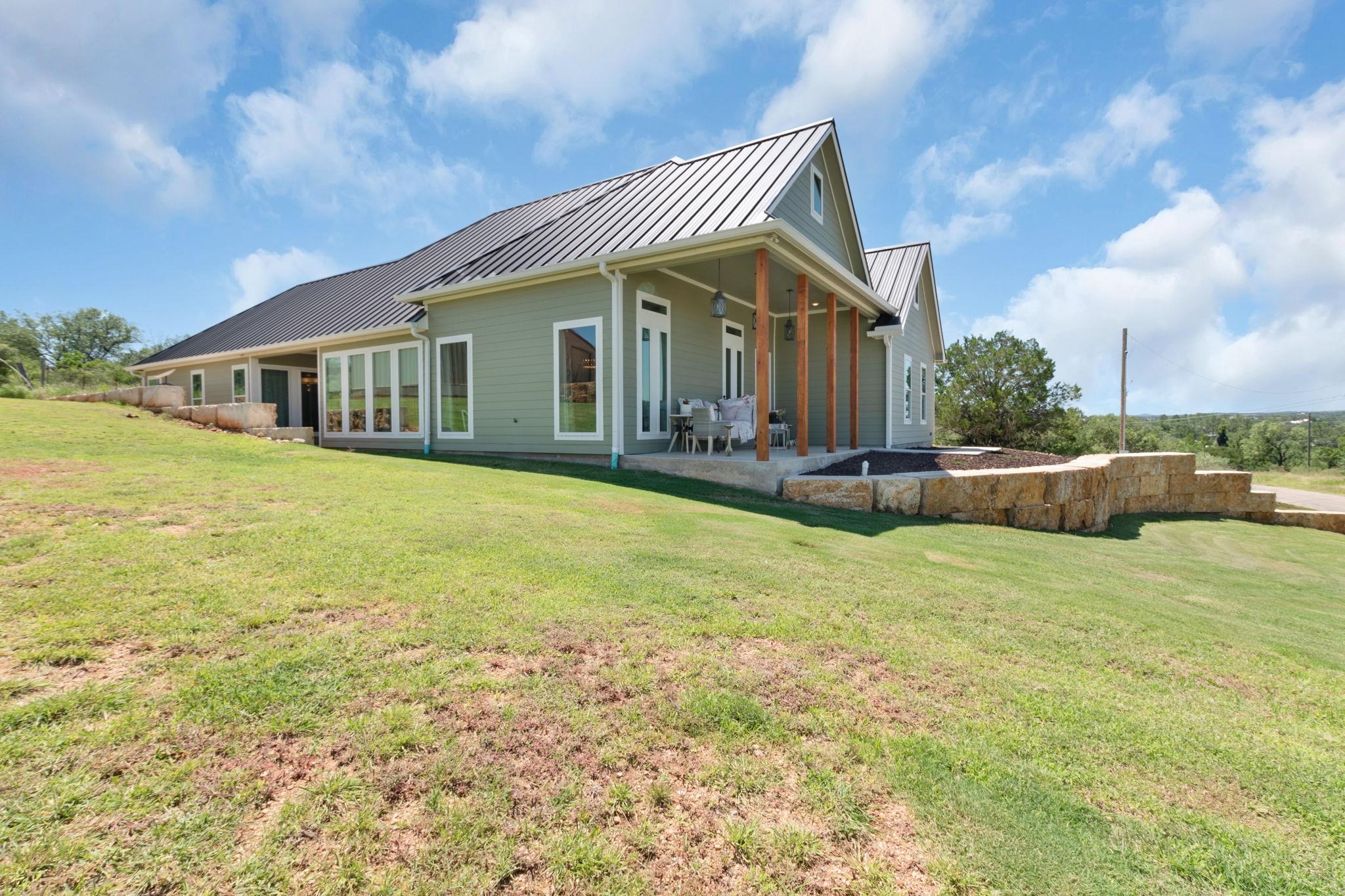 908 Sandy Mountain Drive, Sunrise Beach, TX 78643