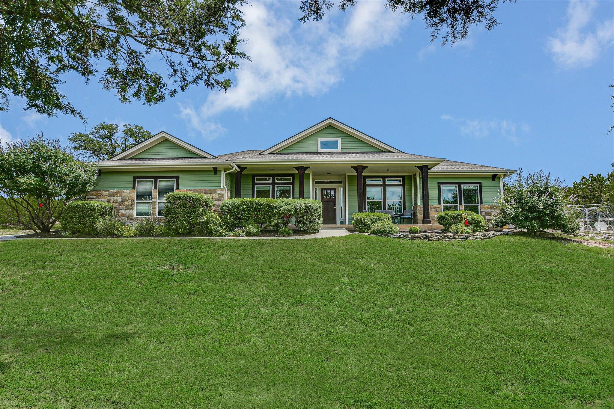 520 Murphy Drive, Bertram, TX 78605