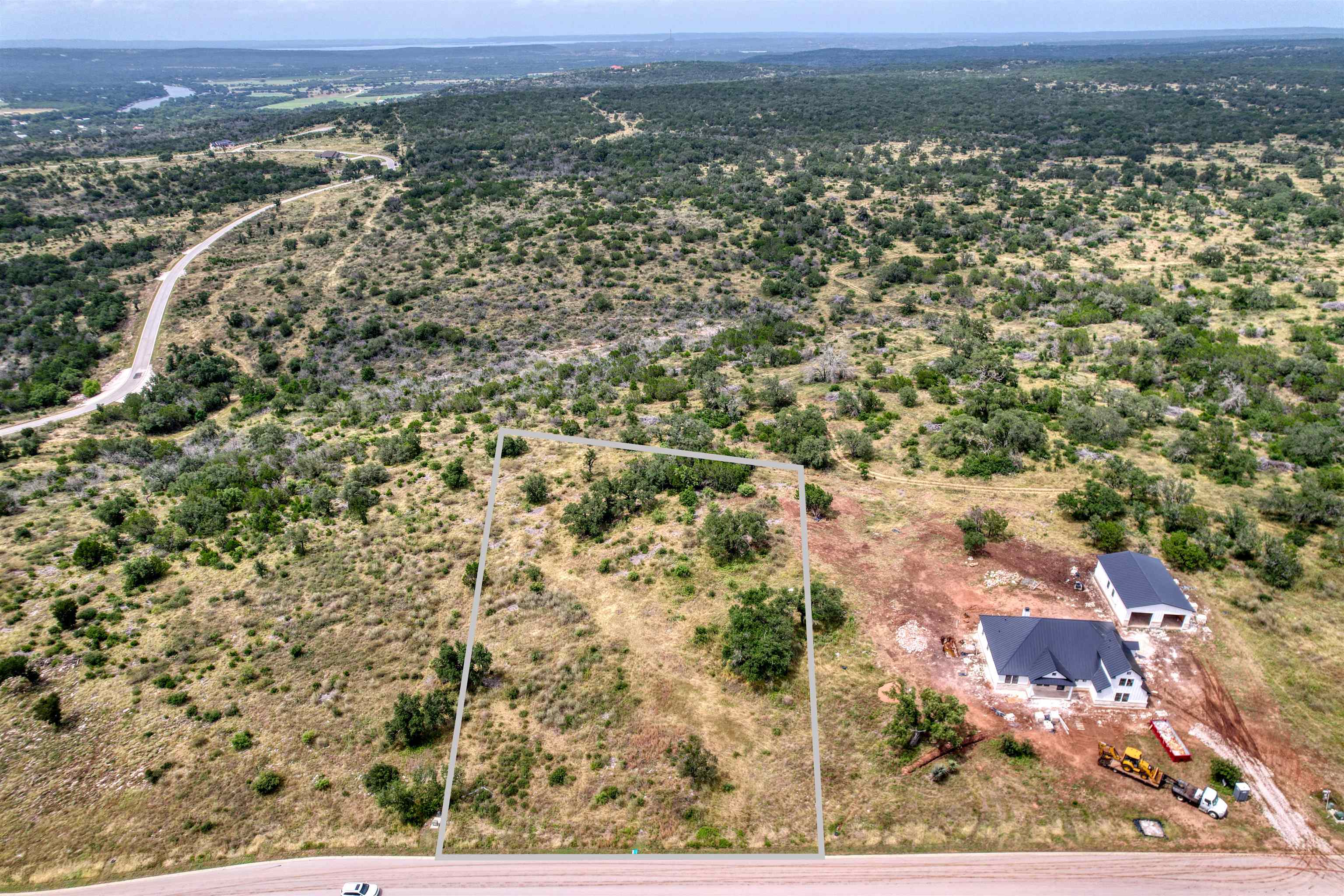 High Range Dr. Drive, Kingsland, TX 78639