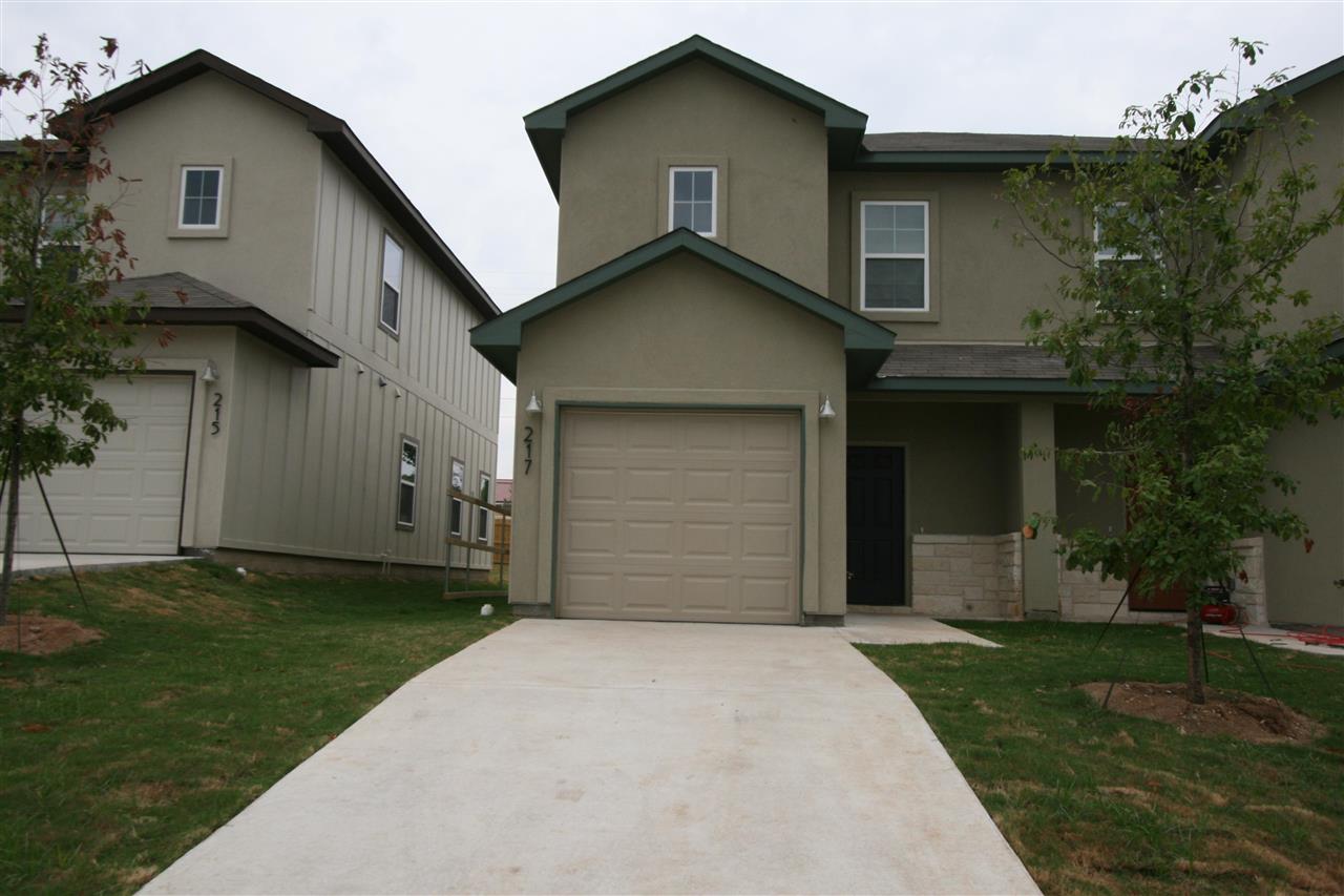 215 Peruna, Marble Falls, TX 78654