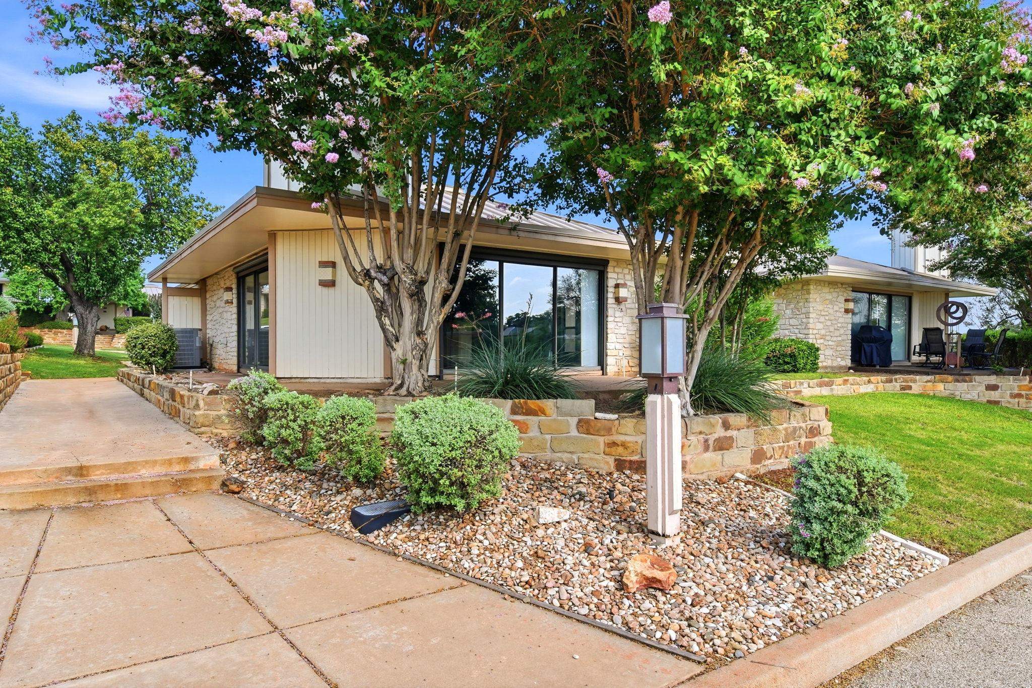 1406 Broken Hills, Unit 7, Horseshoe Bay, TX 78657
