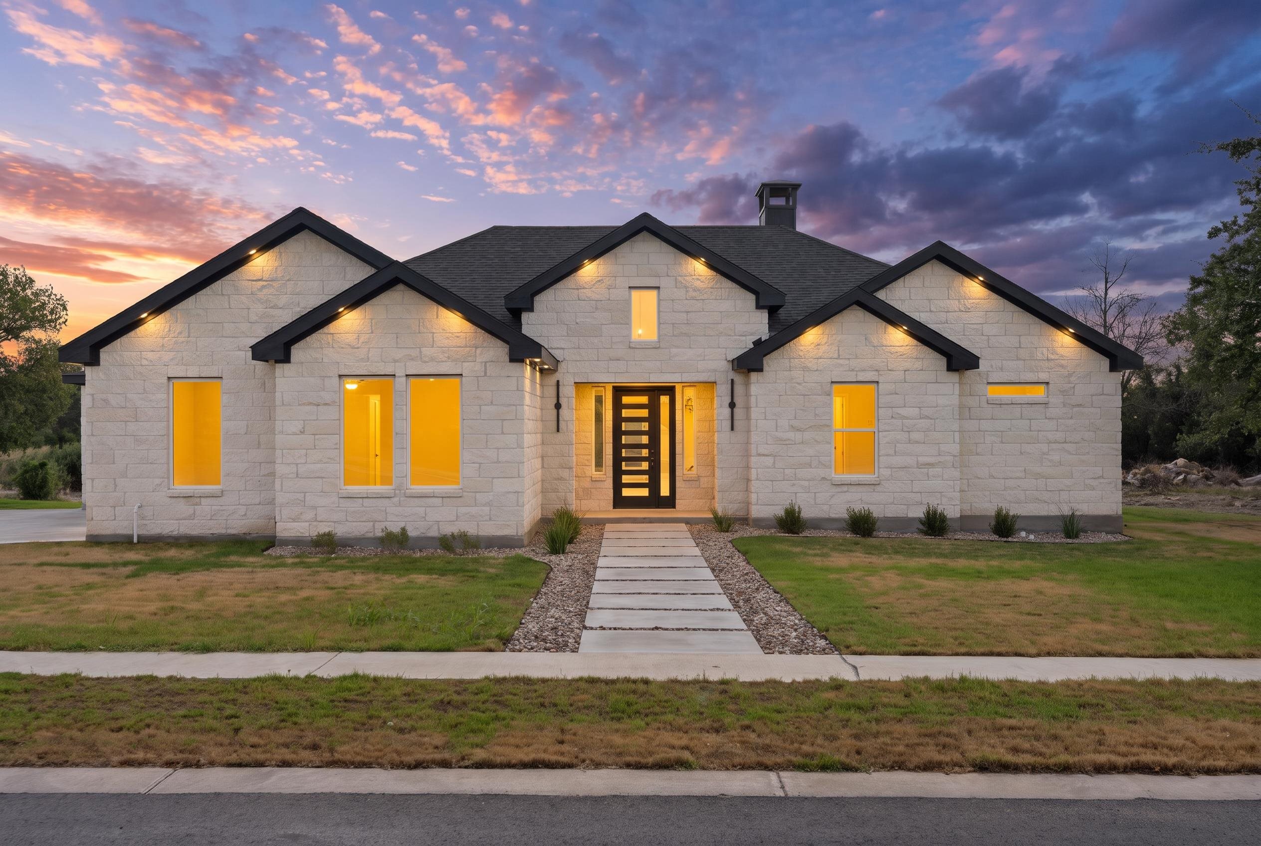 258 Sunday, Burnet, TX 78611