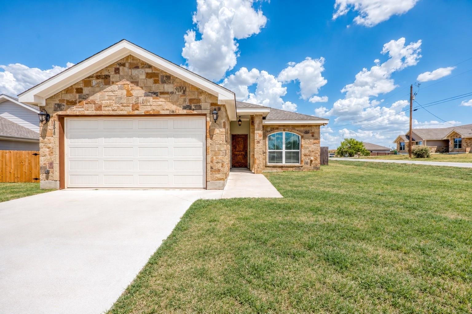1516 stonecrest Drive, Granite Shoals, TX 78654