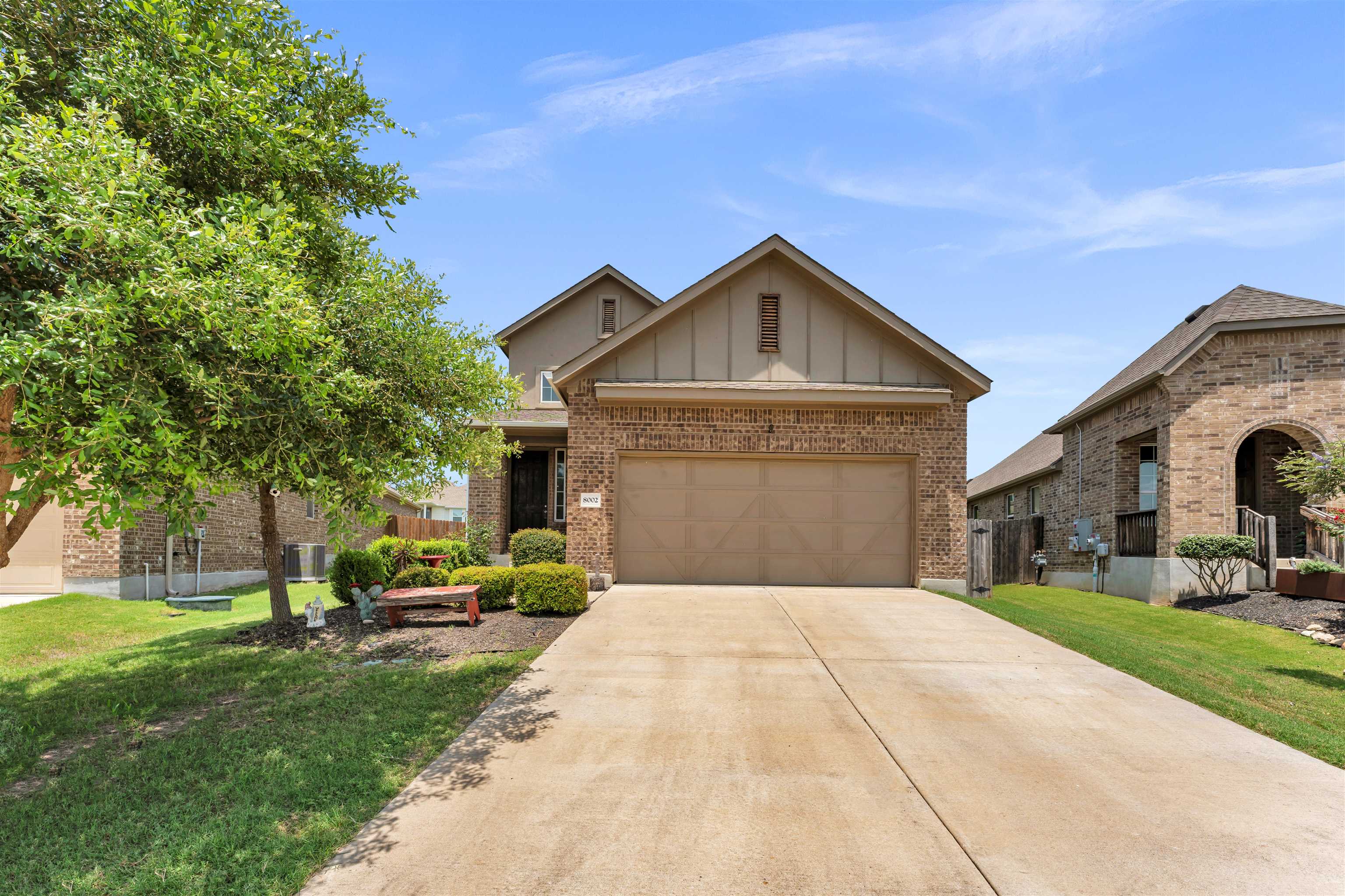 8002 Autumn Moor Bend, Lago Vista, TX 78645
