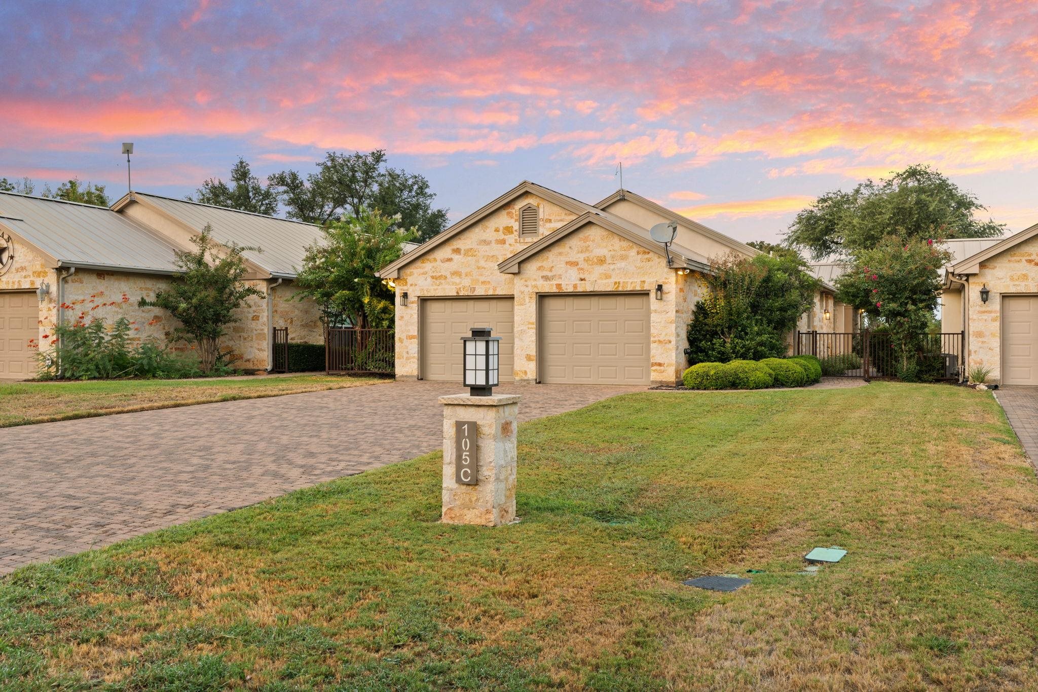 105 Lachite, Horseshoe Bay, TX 78657