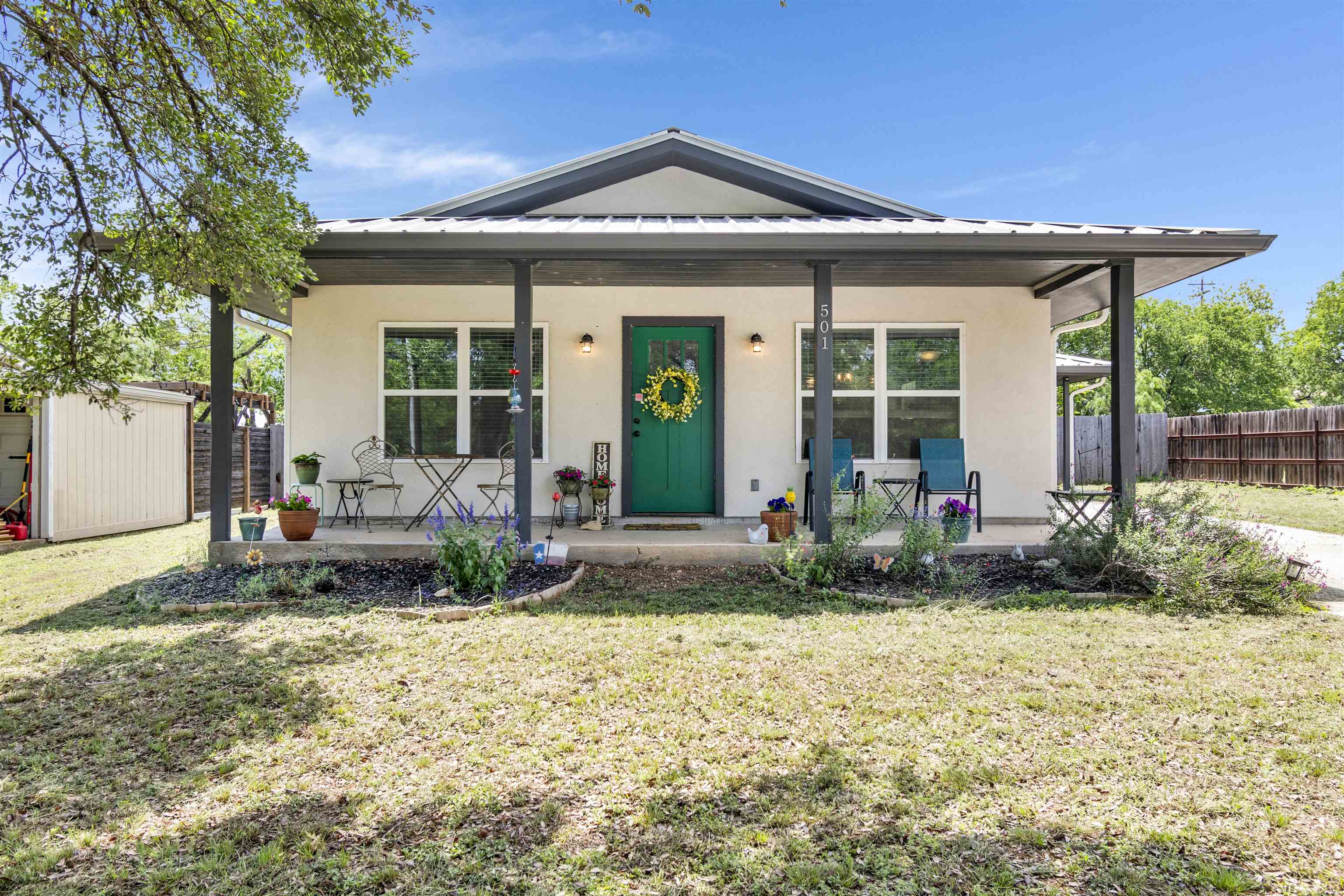 501 E Ash Drive, Johnson City, TX 78636