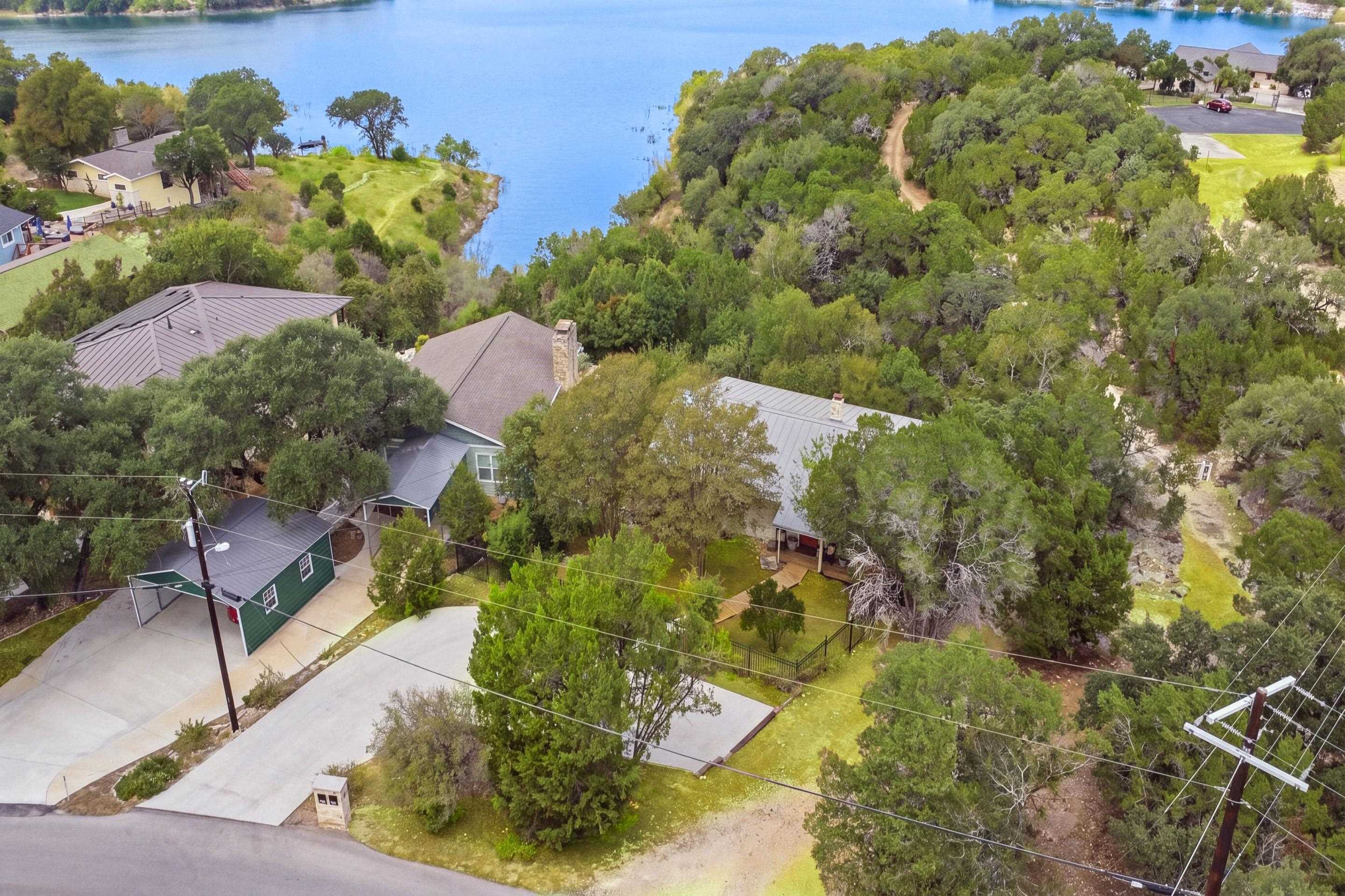 713 Cindy Drive, Canyon Lake, TX 78133
