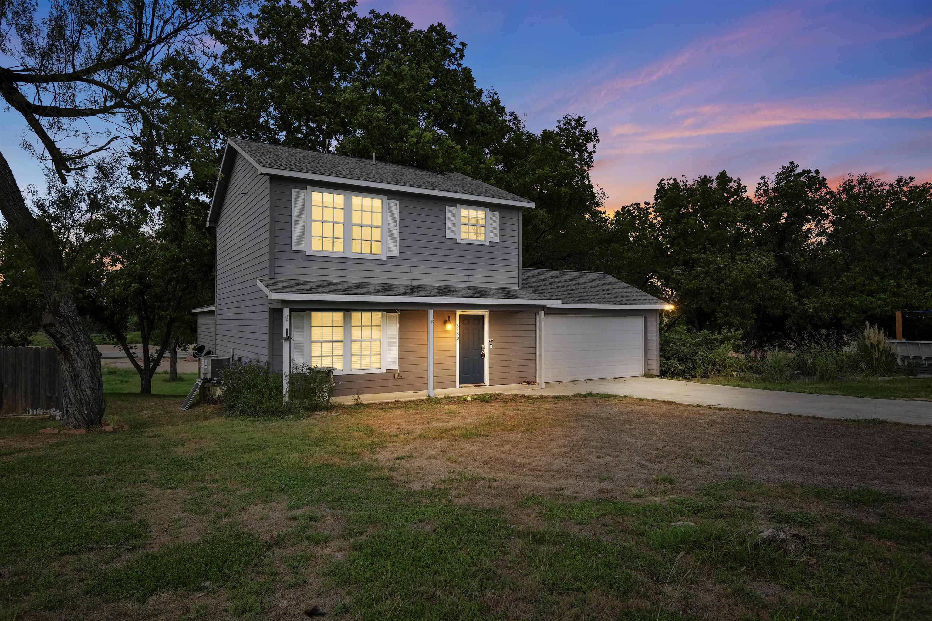 6450 River Oaks Drive, Kingsland, TX 78639