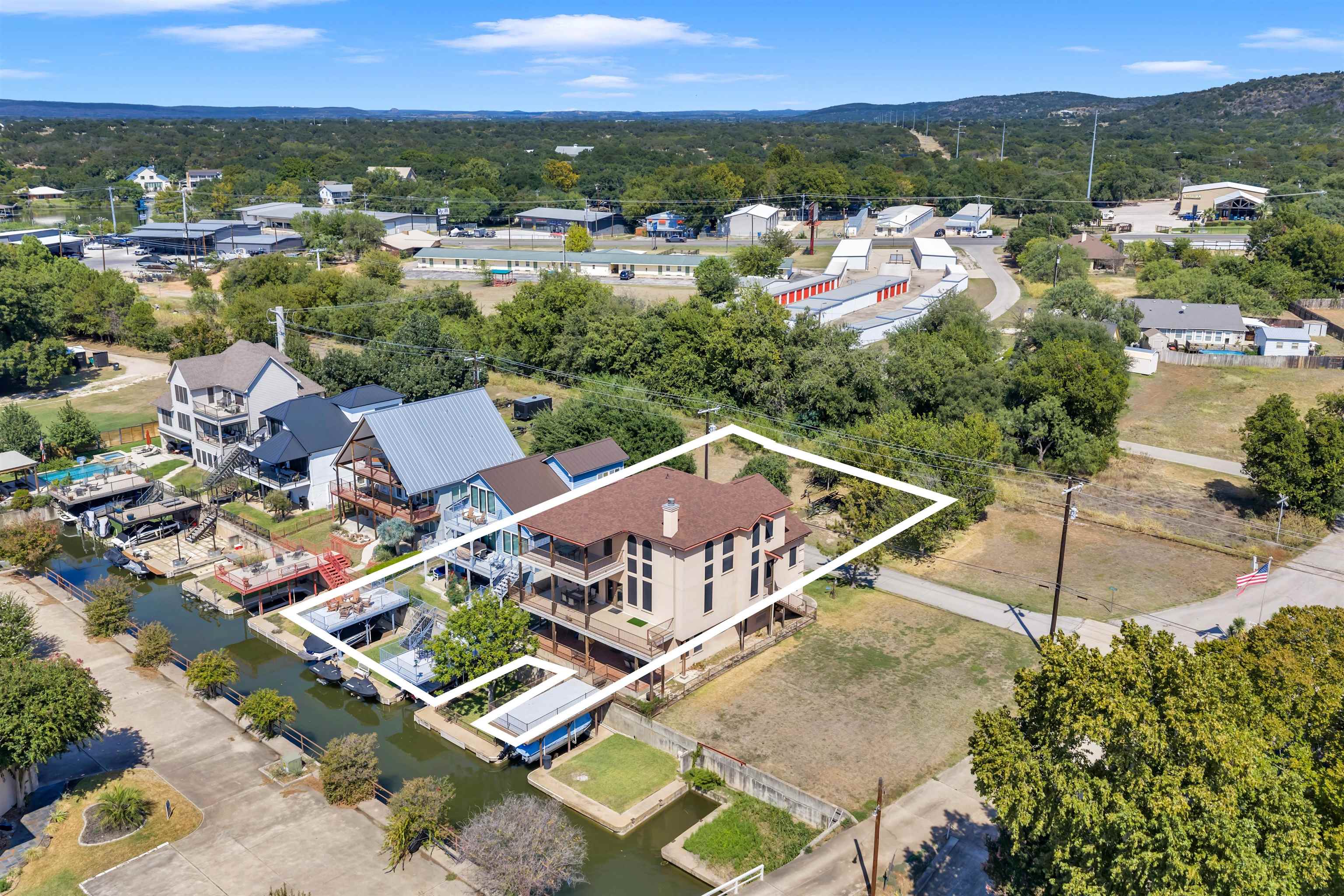 203 Waterview, Kingsland, TX 78639