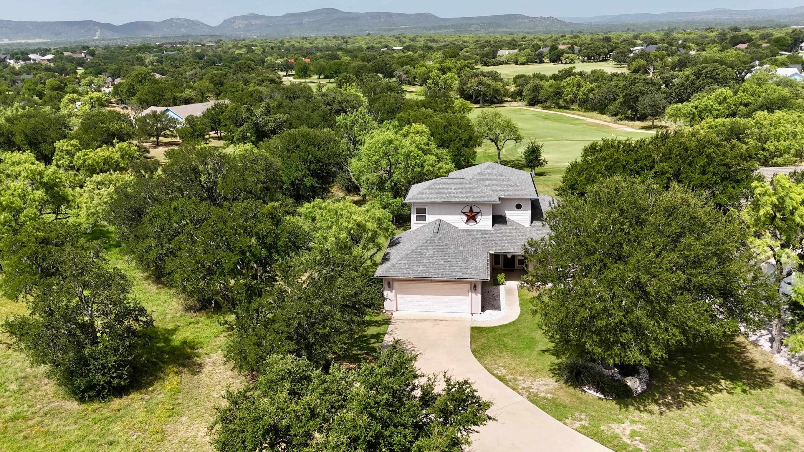 101 Tule Lake Lane, Kingsland, TX 78639