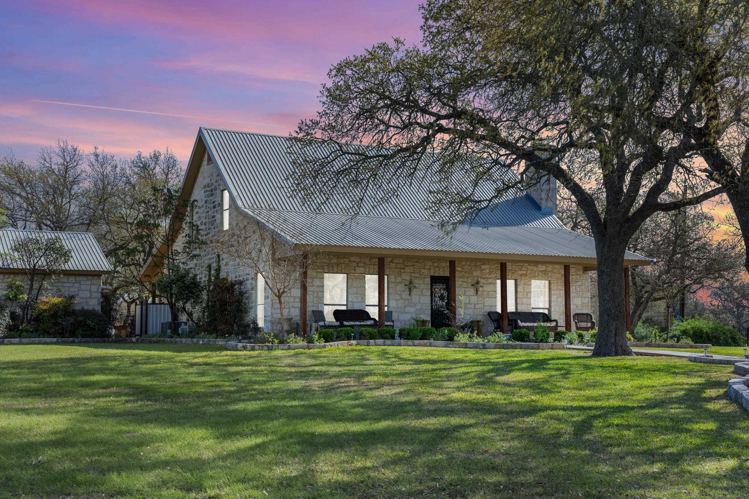 8901 County Road 108, Burnet, TX 78611