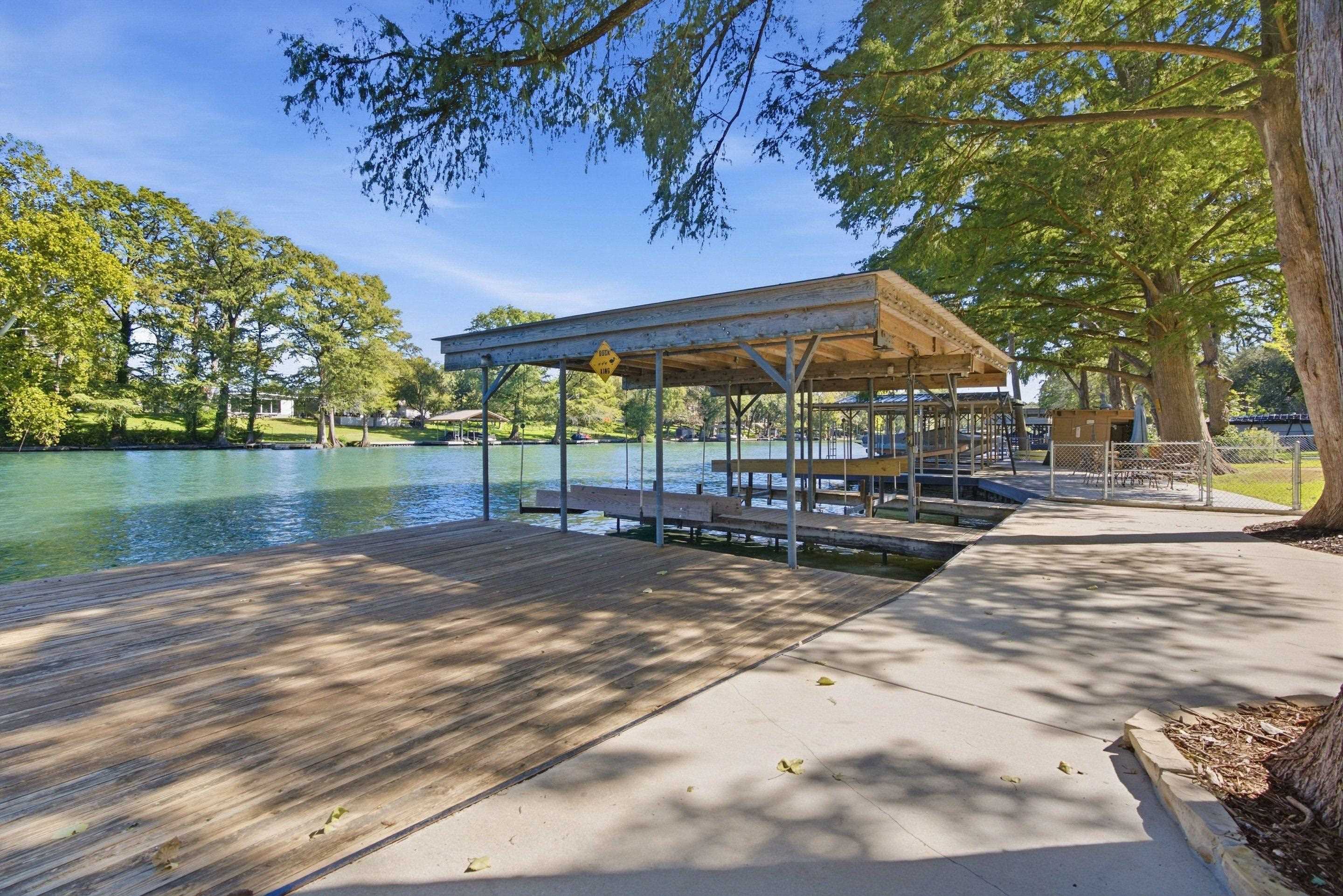 887 Lone Star Drive, New Braunfels, TX 78130